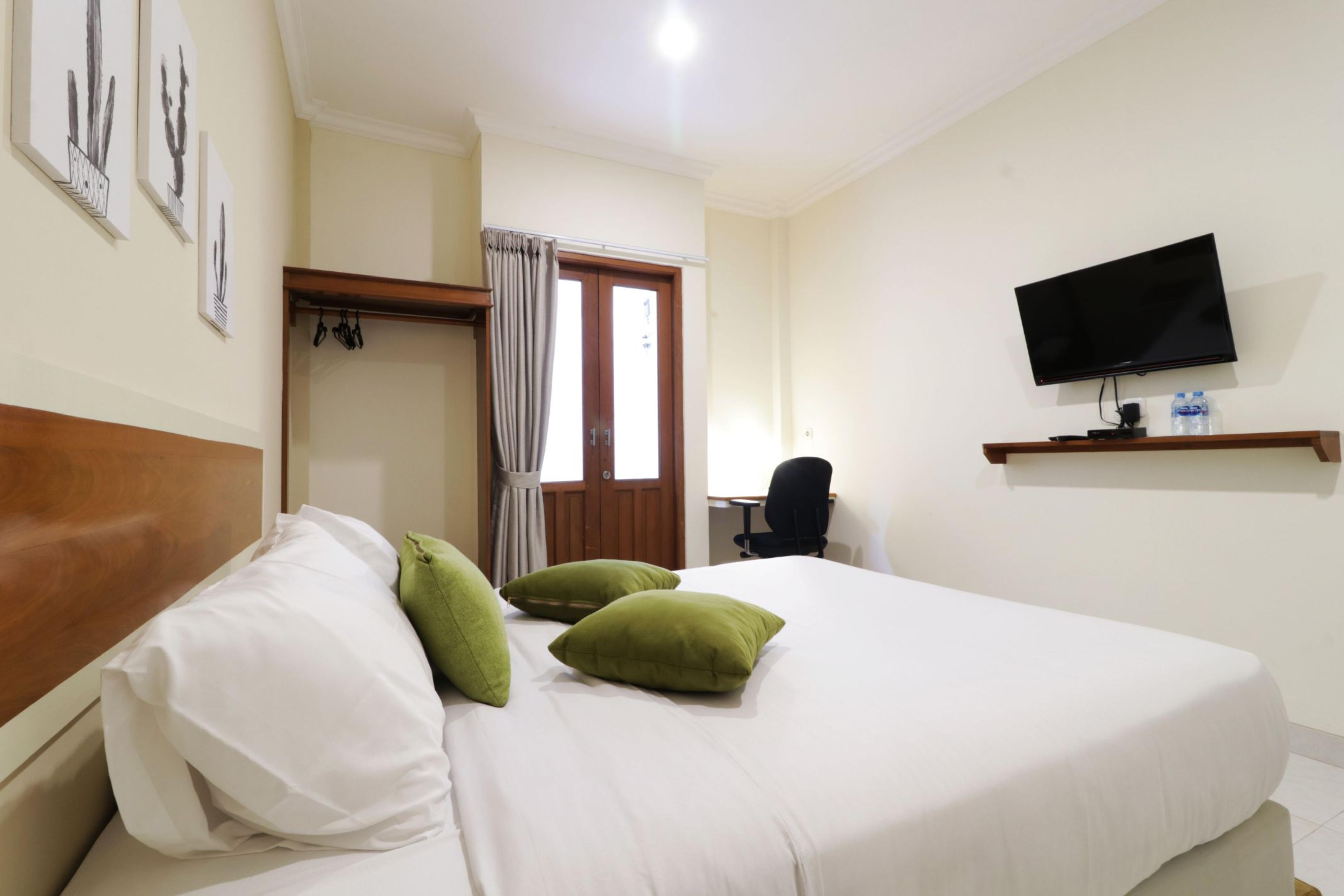 Nikara Residence Syariah Giacarta Esterno foto