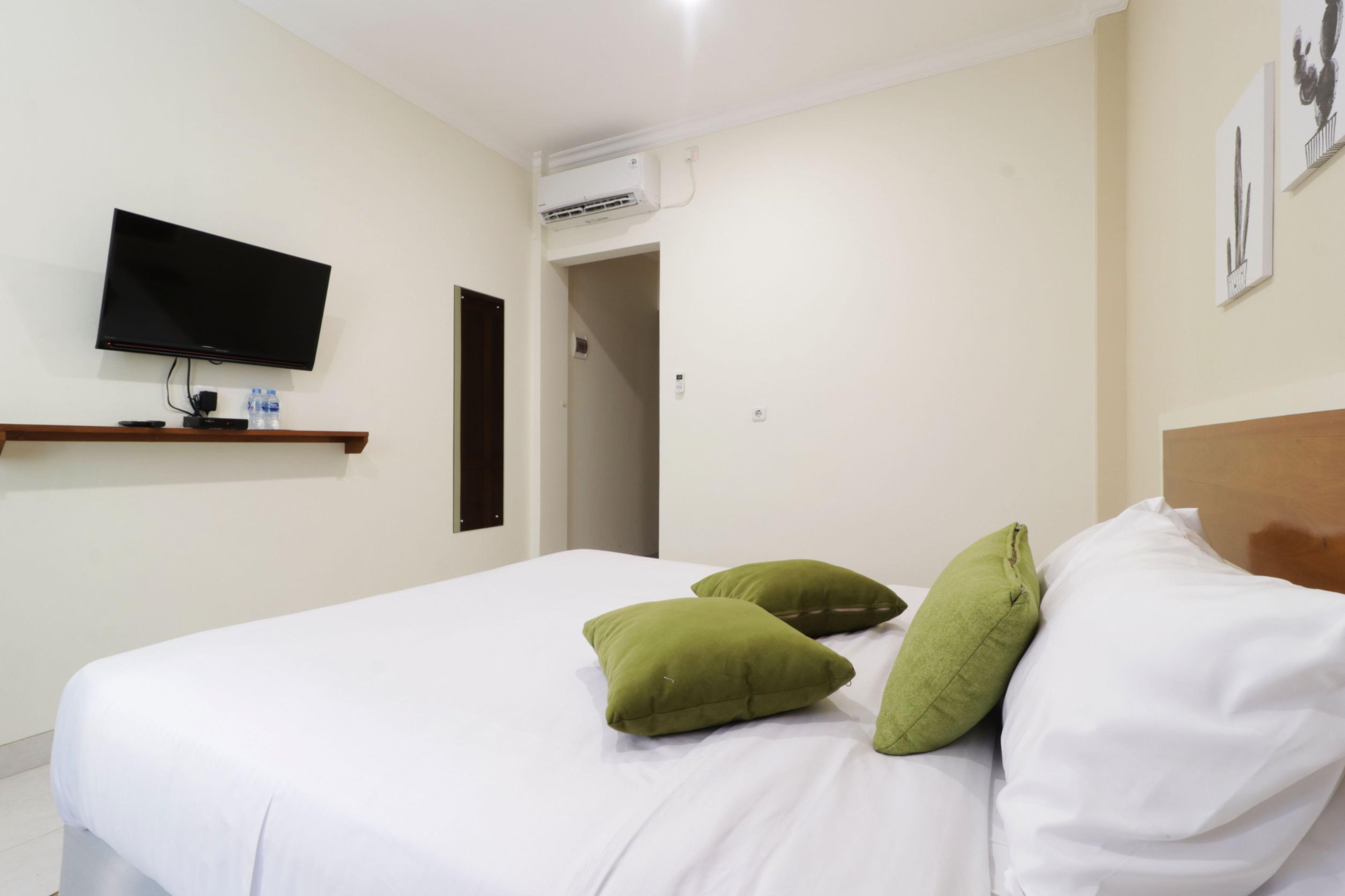 Nikara Residence Syariah Giacarta Esterno foto