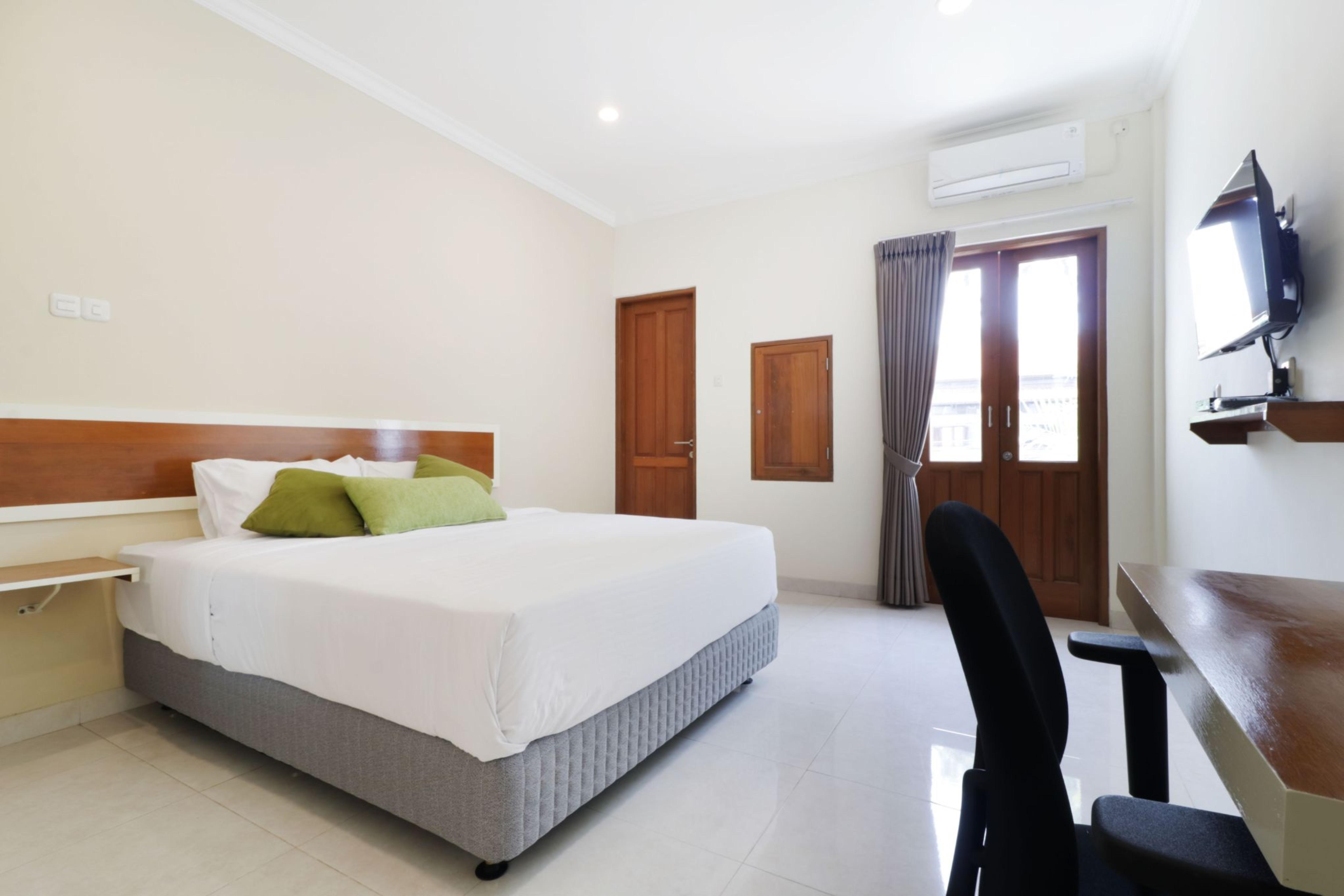 Nikara Residence Syariah Giacarta Esterno foto